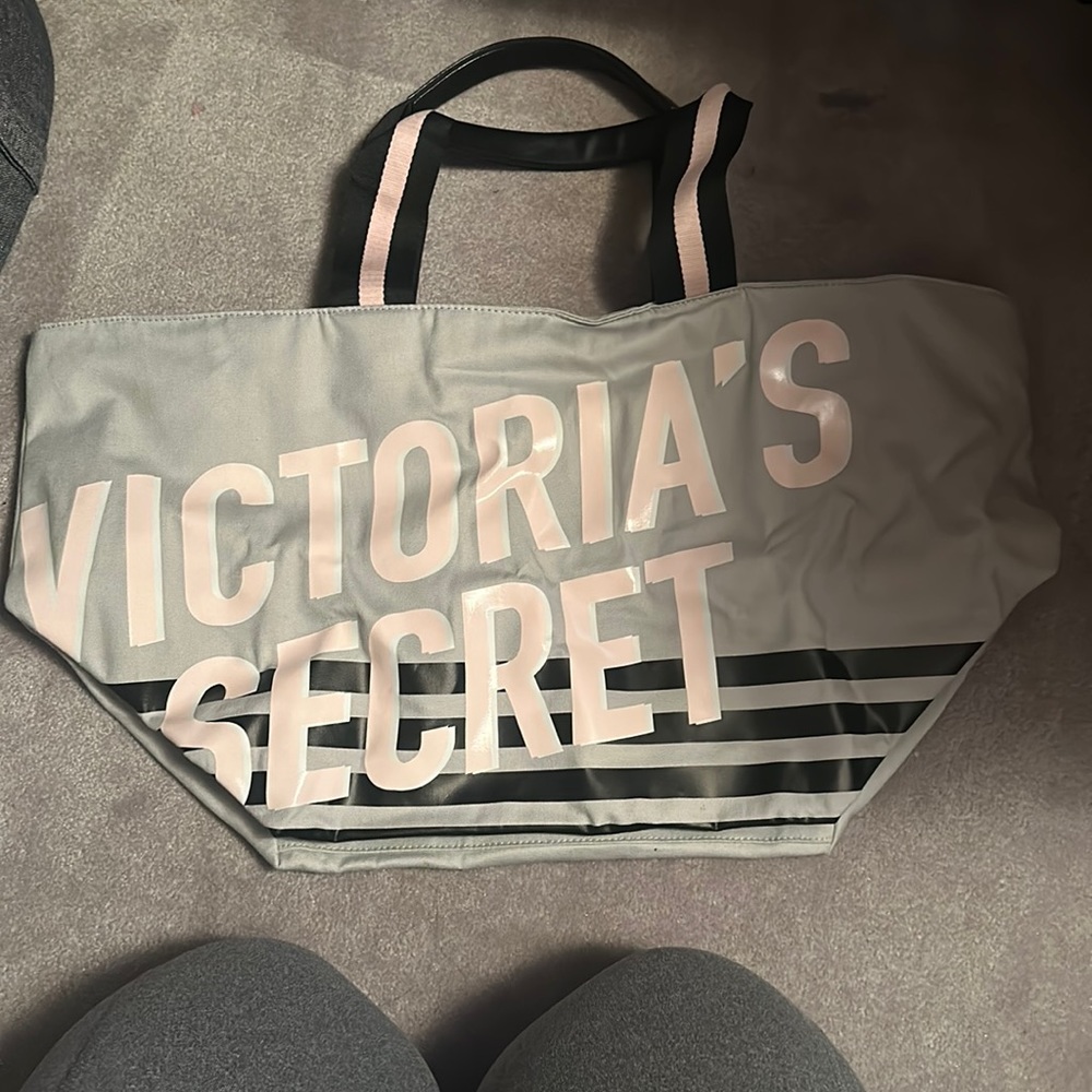 Victoria secret tote